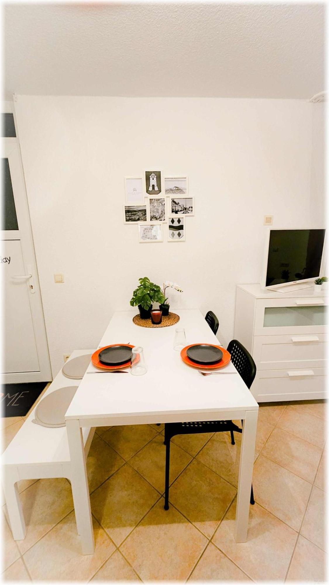 Stay & Sleep Moensheim / Enzkreis Monsheim  Extérieur photo